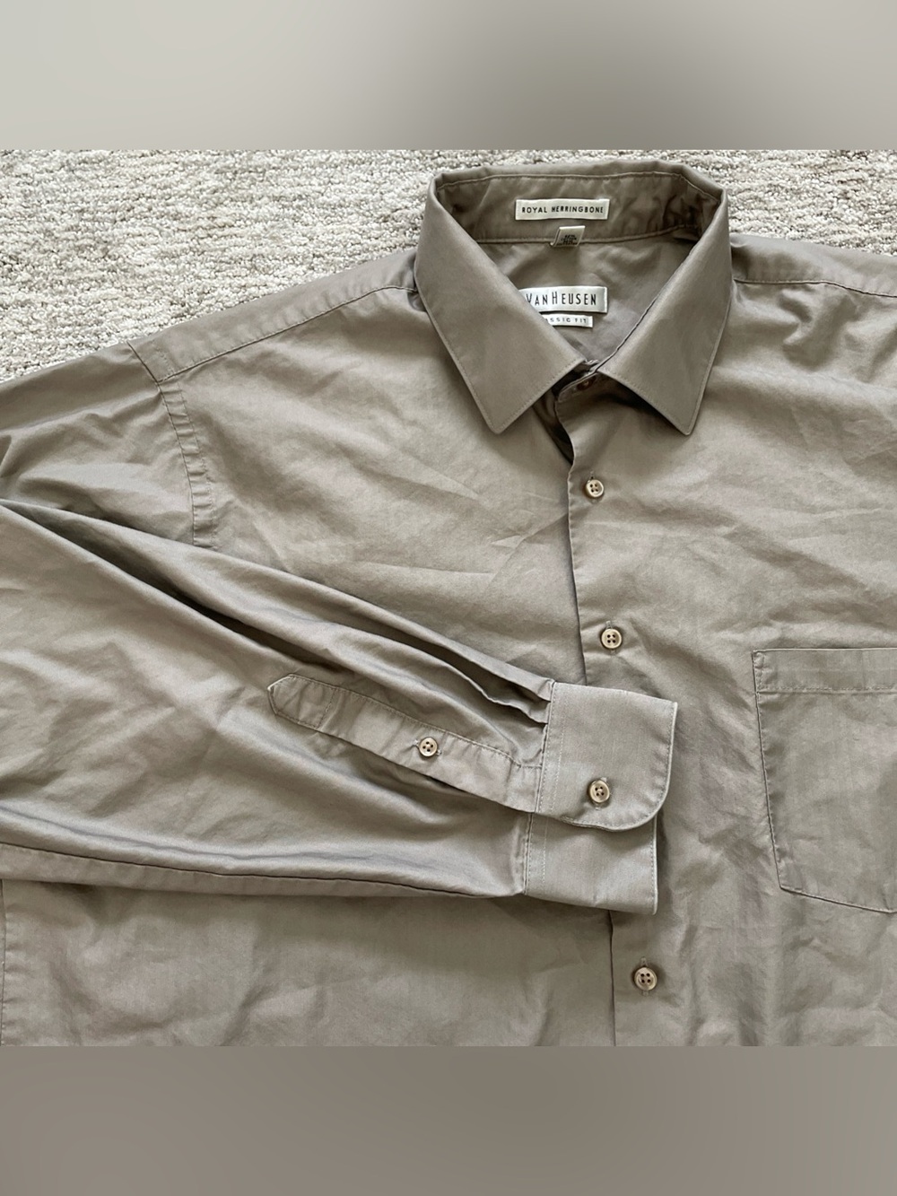 Van Heusen Mens Royal Herringbone Dress Shirt 17 1/2 34/35 Brown Long Sleeve